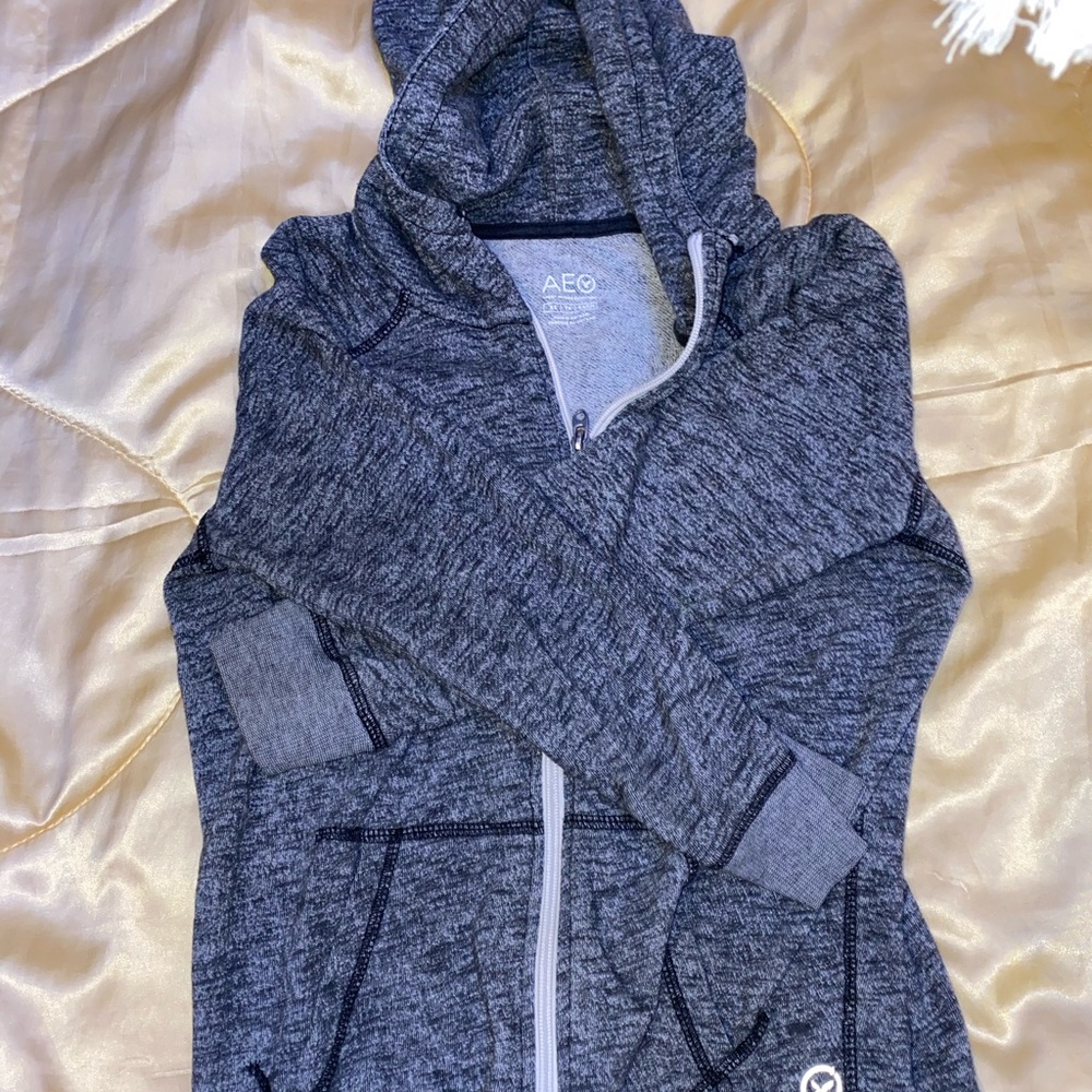 American eagle hooded zip up